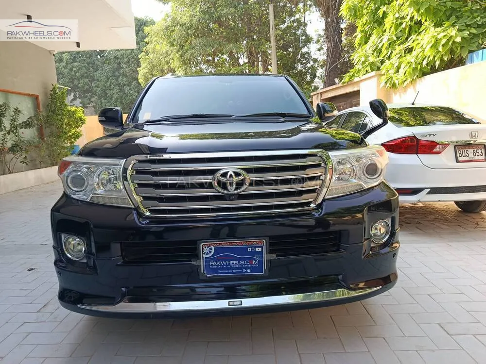 Toyota Land Cruiser 2013 for Sale in Karachi Image-1