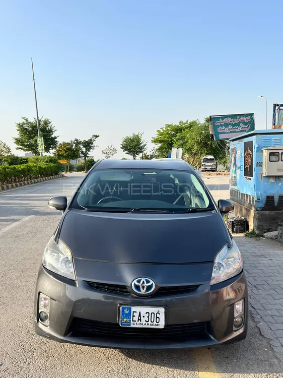 Toyota Prius 2011 for Sale in Rawalpindi Image-1