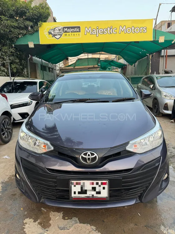 Toyota Yaris Sedan 2021 for Sale in Karachi Image-1