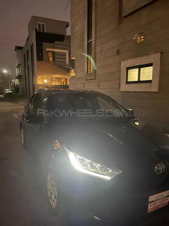 Toyota Yaris Hatchback 2021 for Sale in Lahore Image-1