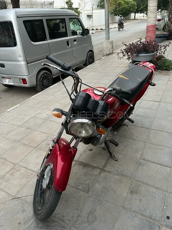Yamaha YB 125Z  2017 for Sale Yamaha YB 125Z  2017 for Sale Image-2