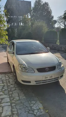 Toyota Corolla SE Saloon Automatic 2003