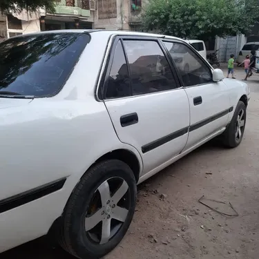 Toyota Corona DX 1991