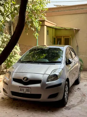 Toyota Vitz 2010