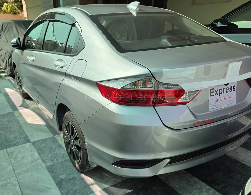 Honda City 2025 for Sale in Islamabad Honda City 2025 for Sale in Islamabad Image-3