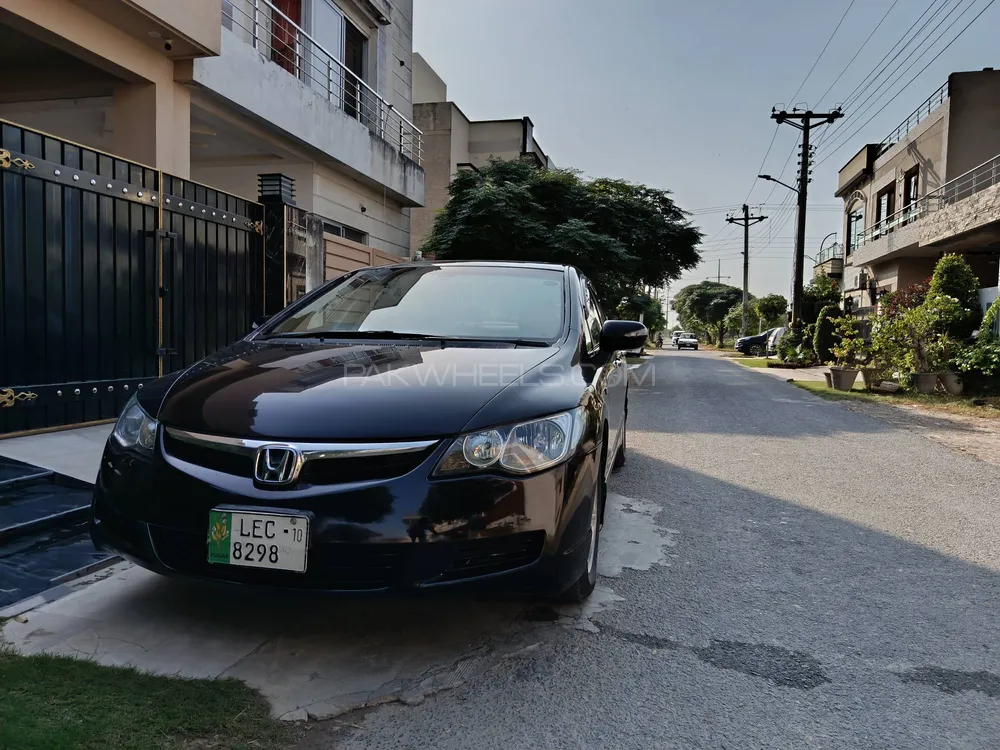Honda Civic 2010 for Sale in Lahore Image-1