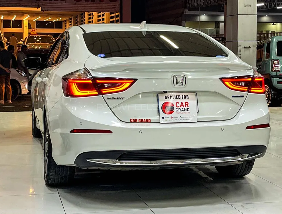 Honda Insight 2020 for Sale in Peshawar Honda Insight 2020 for Sale in Peshawar Image-10