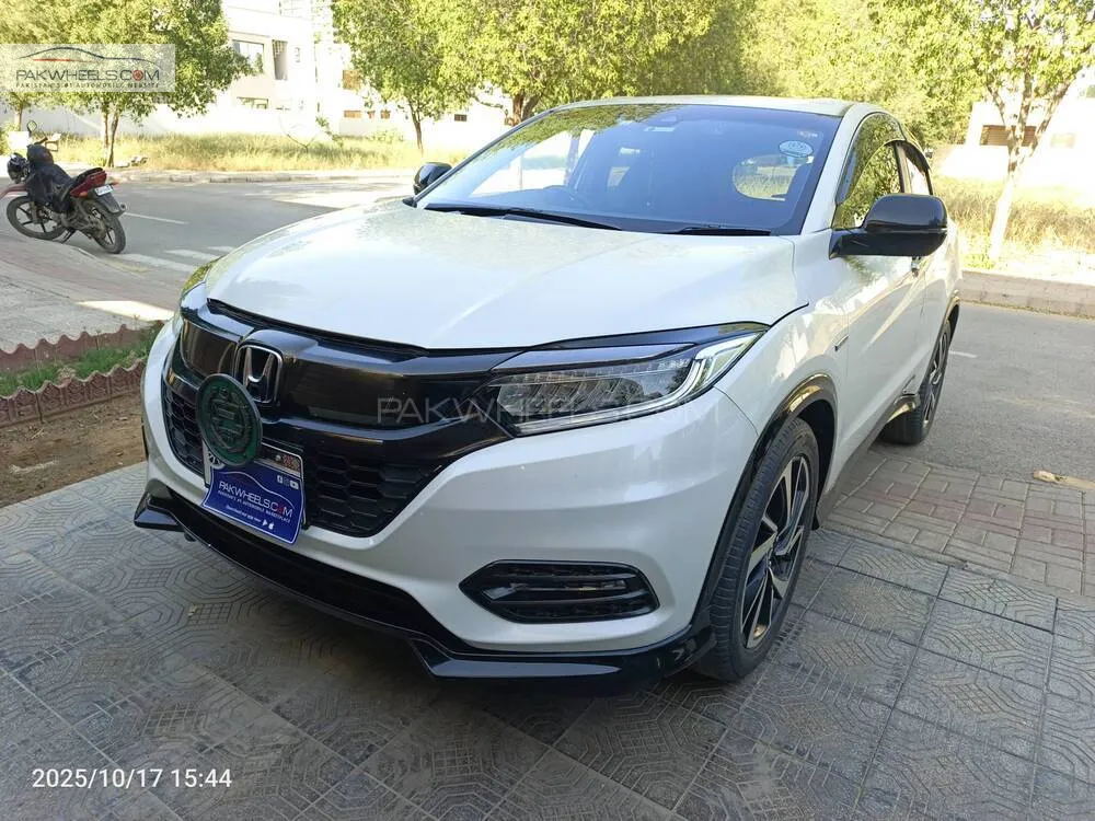 Honda Vezel 2018 for Sale in Karachi Honda Vezel 2018 for Sale in Karachi Image-6