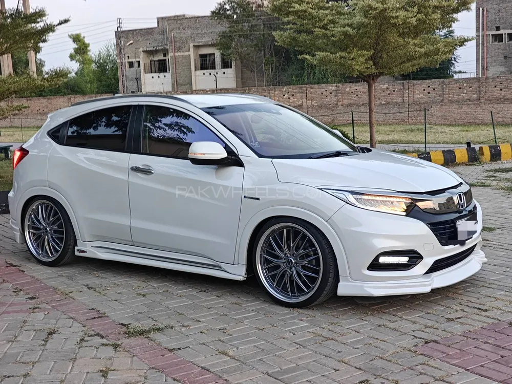 Honda Vezel 2018 for Sale in Islamabad Honda Vezel 2018 for Sale in Islamabad Image-2