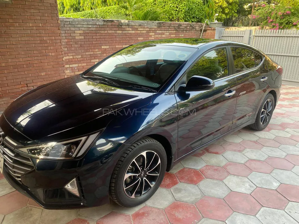 Hyundai Elantra 2021 for Sale in Lahore Image-1