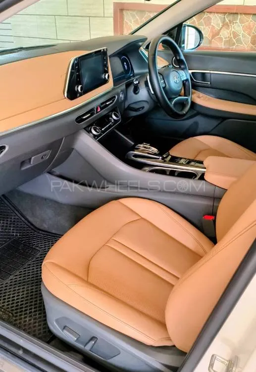 ہنڈائی سوناتا 2023 for Sale in اسلام آباد ہنڈائی سوناتا 2023 for Sale in اسلام آباد Image-14