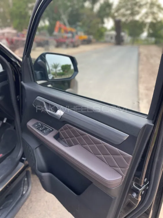 JAC T9 2025 for Sale in Rahim Yar Khan JAC T9 2025 for Sale in Rahim Yar Khan Image-13