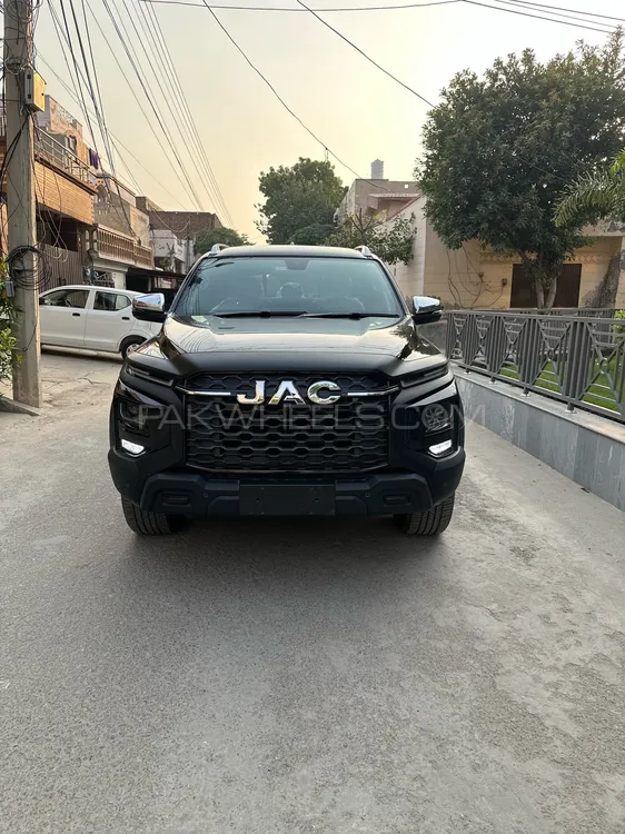 JAC T9 2025 for Sale in Faisalabad Image-1