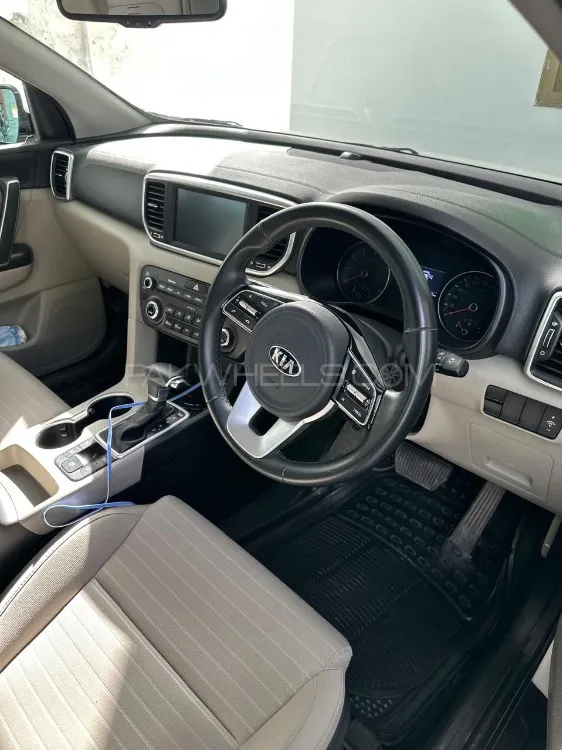 KIA Sportage 2024 for Sale in Sargodha KIA Sportage 2024 for Sale in Sargodha Image-3