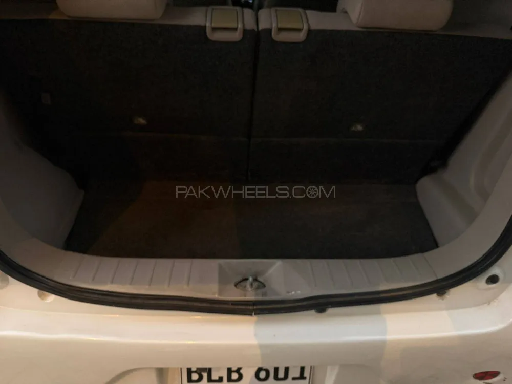 مٹسوبیشی ای کے ویگن 2014 for Sale in اسلام آباد مٹسوبیشی ای کے ویگن 2014 for Sale in اسلام آباد Image-10