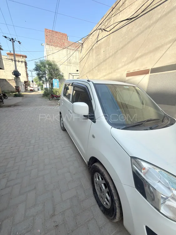 Suzuki Wagon R 2018 for Sale in Mandi bahauddin Suzuki Wagon R 2018 for Sale in Mandi bahauddin Image-2
