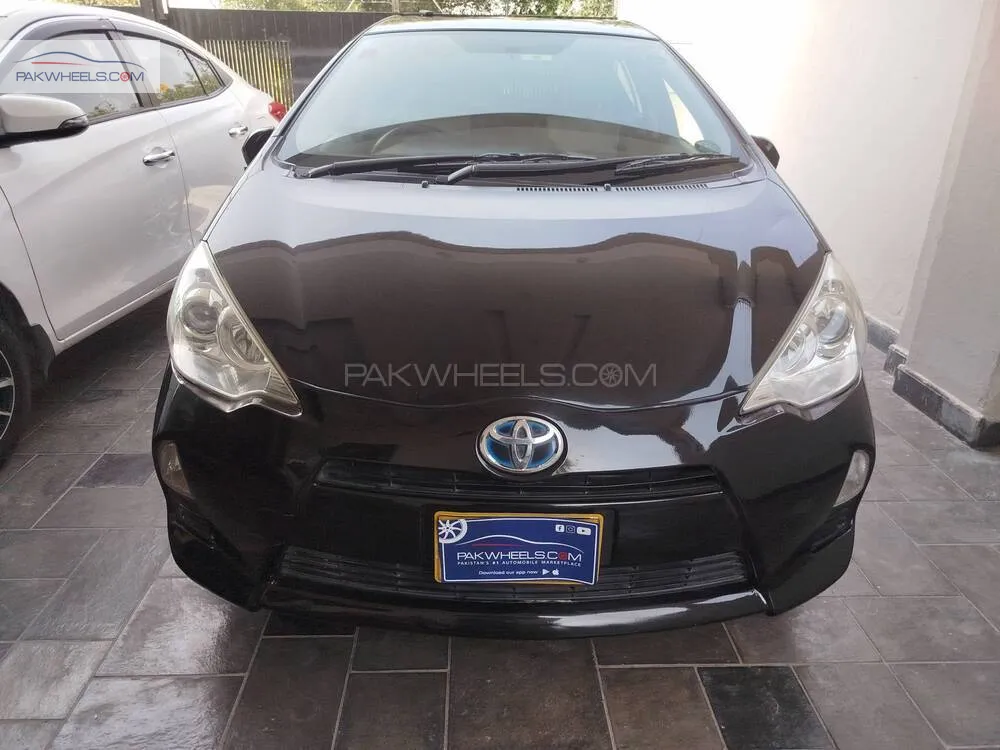 Toyota Aqua 2013 for Sale in Lahore Image-1