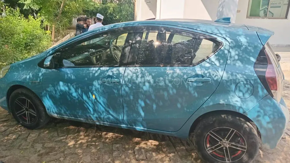 Toyota Aqua 2015 for Sale in Islamabad Image-1