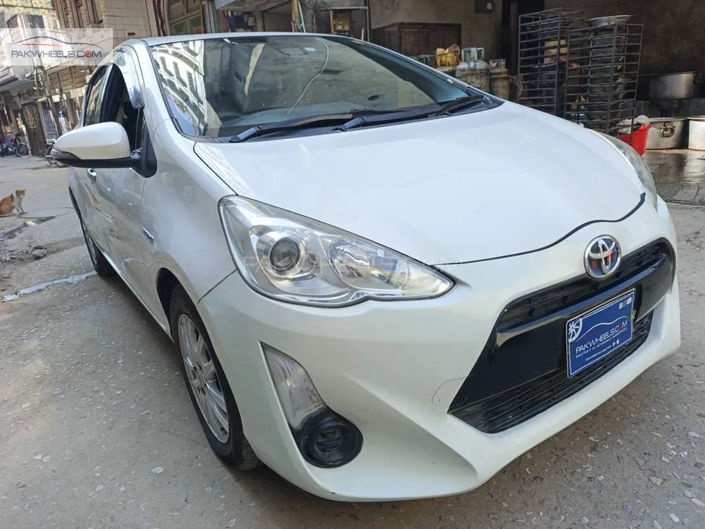 Toyota Aqua 2017 for Sale in Islamabad Toyota Aqua 2017 for Sale in Islamabad Image-2