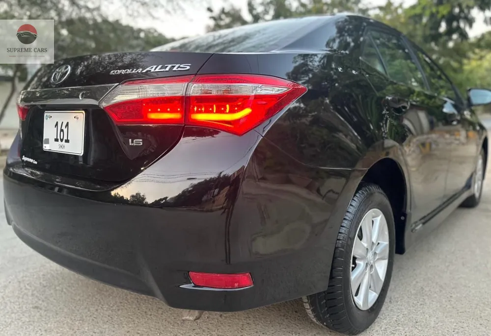 Toyota Corolla 2015 for Sale in Karachi Toyota Corolla 2015 for Sale in Karachi Image-7