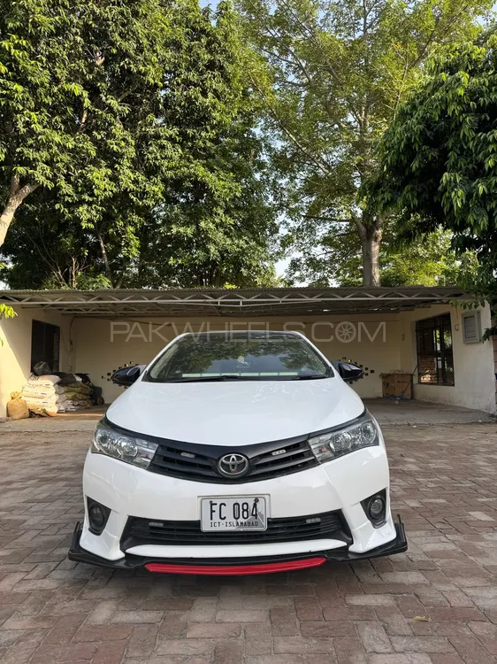 Toyota Corolla 2015 for Sale in Sargodha Image-1