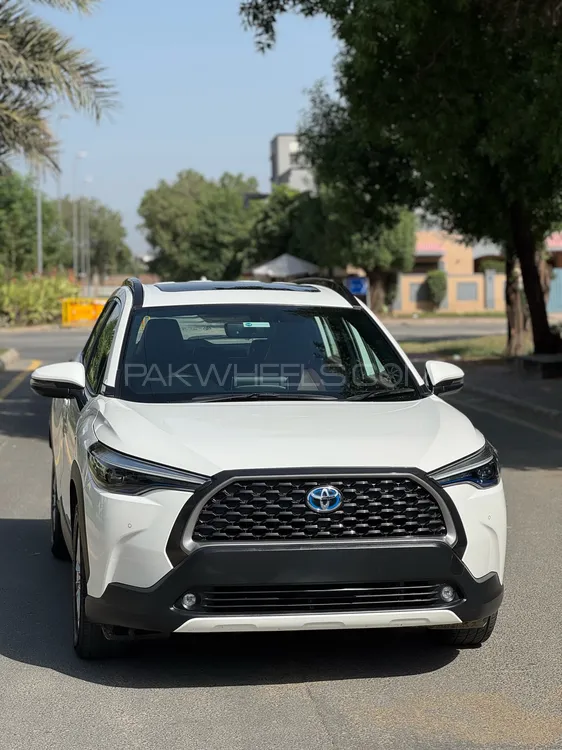 Toyota Corolla Cross 2024 for Sale in Lahore Image-1