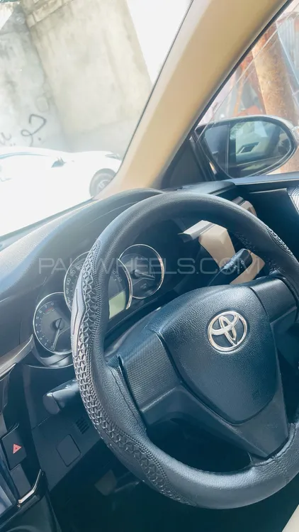 Toyota Corolla 2017 for Sale in Gujrat Image-1