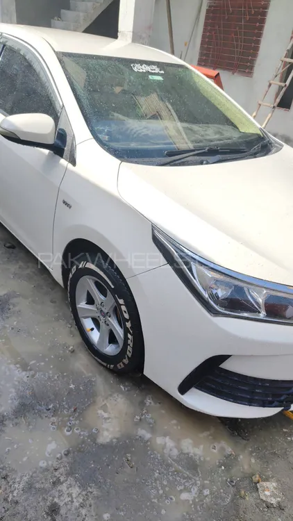 Toyota Corolla 2017 for Sale in Hassan abdal Image-1