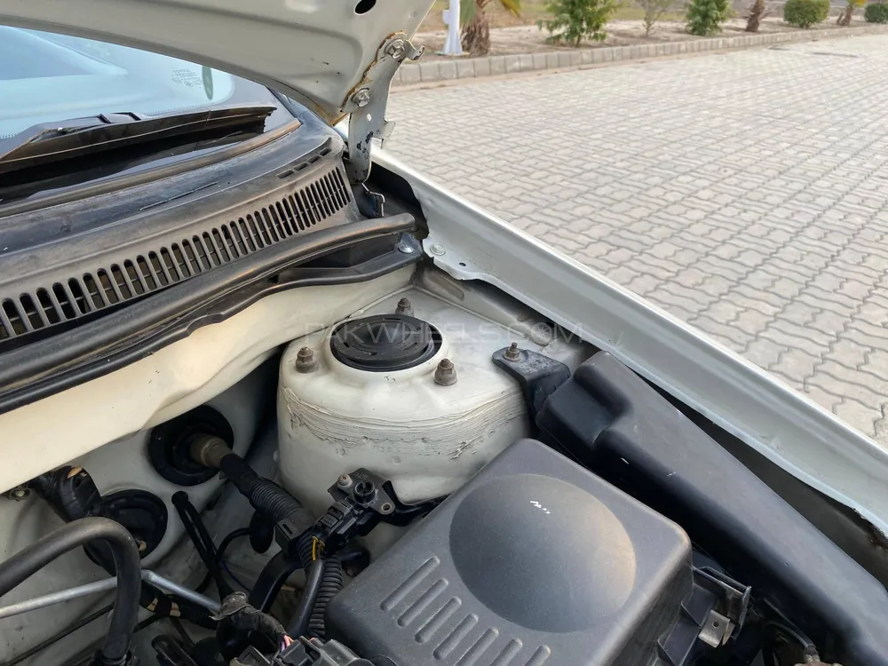 Toyota Corolla 2004 for Sale in Chunian Toyota Corolla 2004 for Sale in Chunian Image-18