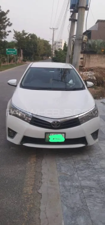 Toyota Corolla 2016 for Sale in Lahore Image-1