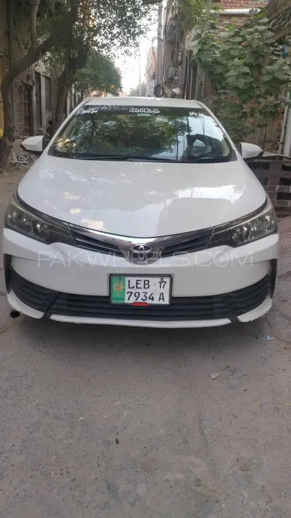 Toyota Corolla 2017 for Sale in Faisalabad Image-1
