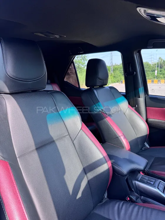 Toyota Fortuner 2023 for Sale in Islamabad Toyota Fortuner 2023 for Sale in Islamabad Image-12