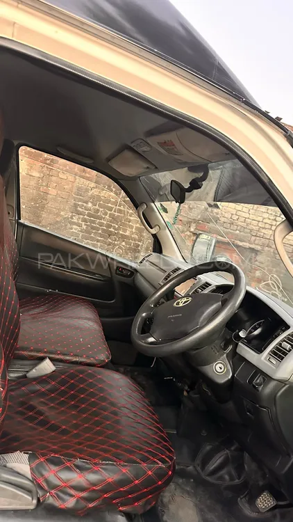 Toyota Hiace 2008 for Sale in Hafizabad Toyota Hiace 2008 for Sale in Hafizabad Image-12