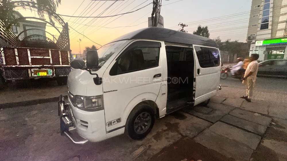Toyota Hiace 2008 for Sale in Hafizabad Toyota Hiace 2008 for Sale in Hafizabad Image-15