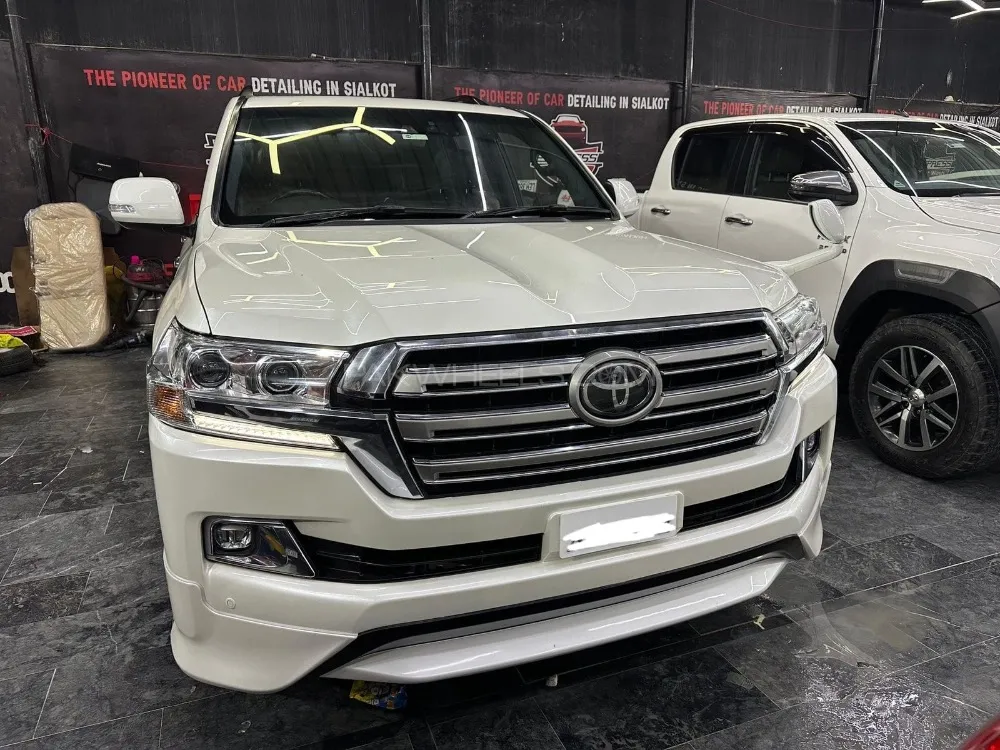 Toyota Land Cruiser 2017 for Sale in Sialkot Image-1