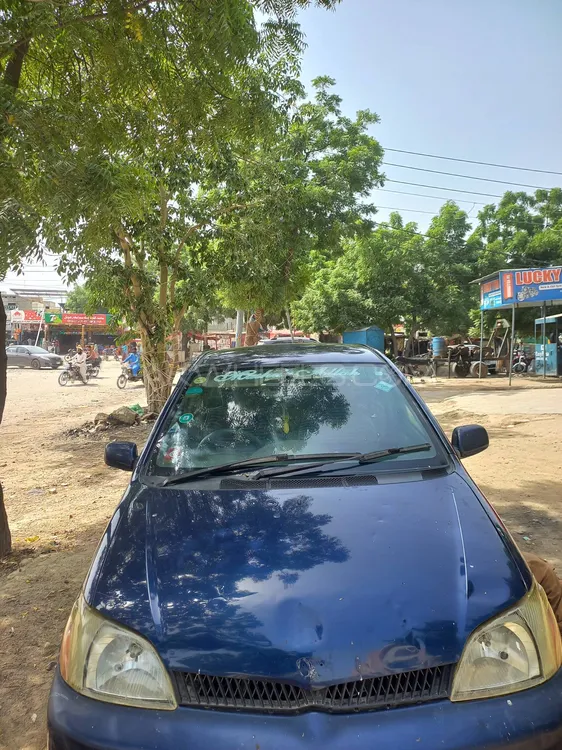 Toyota Platz 1999 for Sale in Karachi Image-1