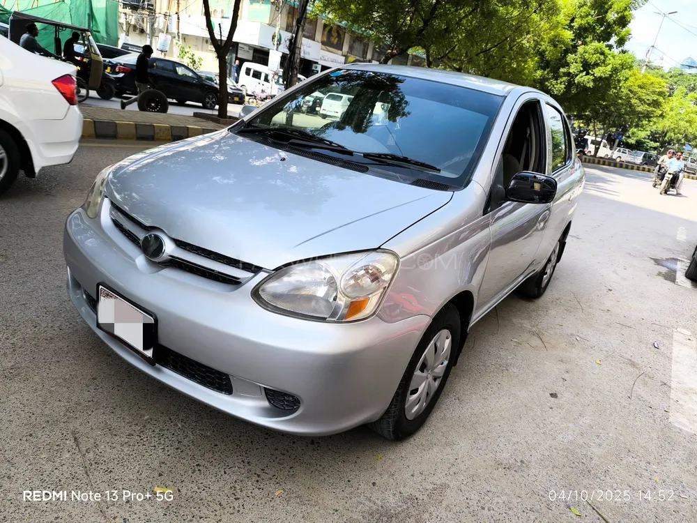 Toyota Platz 2004 for Sale in Karachi Toyota Platz 2004 for Sale in Karachi Image-8