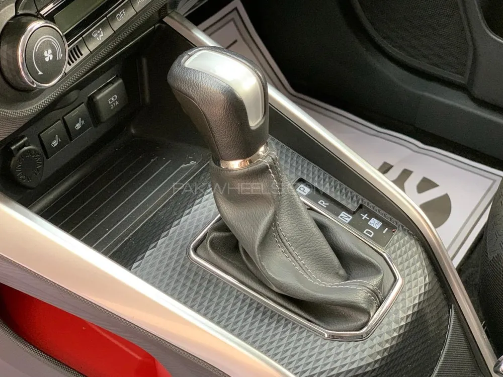 Toyota Raize 2020 for Sale in Karachi Toyota Raize 2020 for Sale in Karachi Image-9