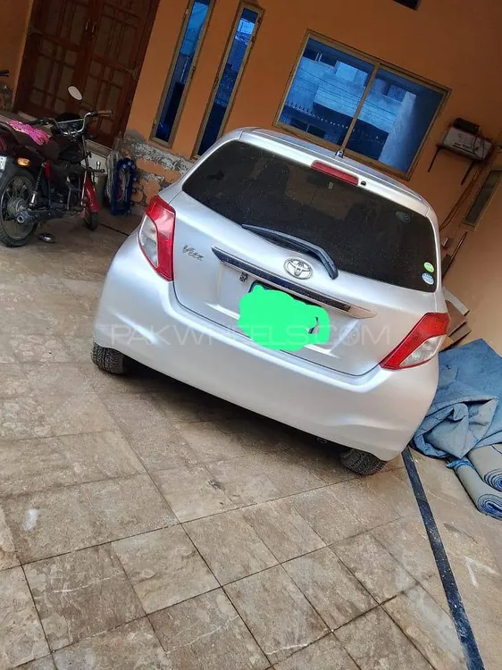Toyota Vitz 2014 for Sale in Jhang Toyota Vitz 2014 for Sale in Jhang Image-1