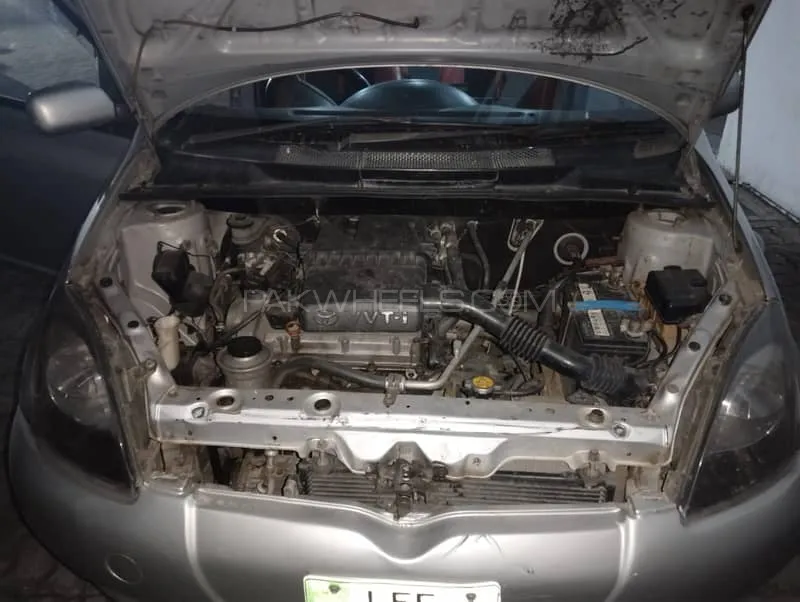 Toyota Vitz 1999 for Sale in Sialkot Image-1