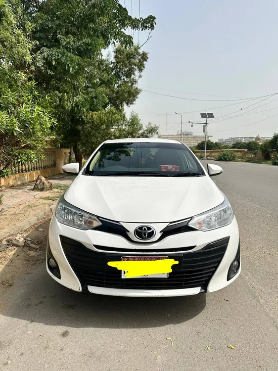 Toyota Yaris Sedan 2022 for Sale in Karachi Image-1