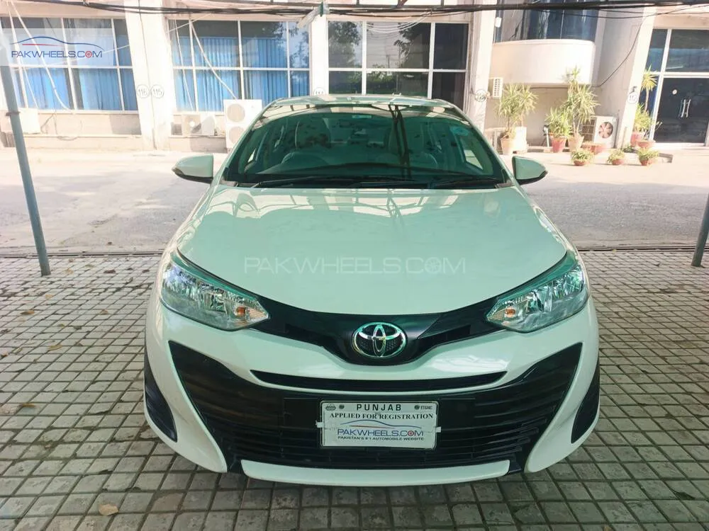 ٹویوٹا یارس سیڈان 2020 for Sale in لاہور Image-1