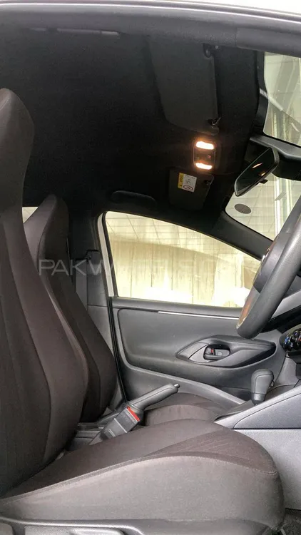 Toyota Yaris Hatchback 2024 for Sale in Sialkot Toyota Yaris Hatchback 2024 for Sale in Sialkot Image-19
