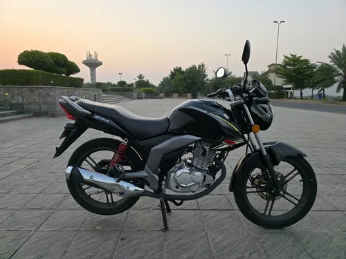 سوزوکی GSX 125 2024