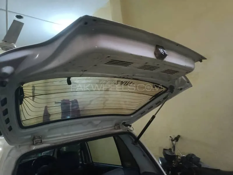 ڈائیہاتسو کیور 2004 for Sale in لاہور ڈائیہاتسو کیور 2004 for Sale in لاہور Image-15