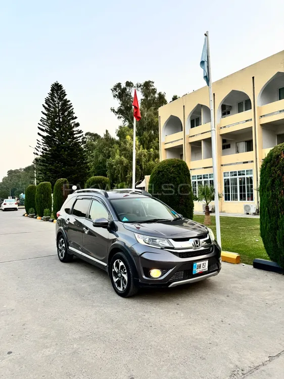Honda BR-V 2019 for Sale in Wah cantt Image-1