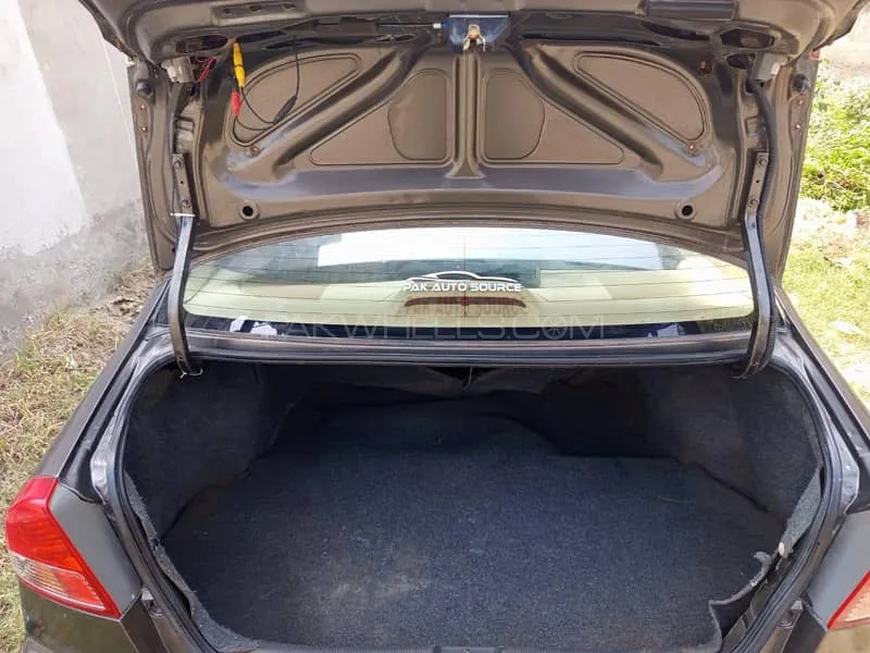 Honda Civic 2005 for Sale in Lahore Honda Civic 2005 for Sale in Lahore Image-6