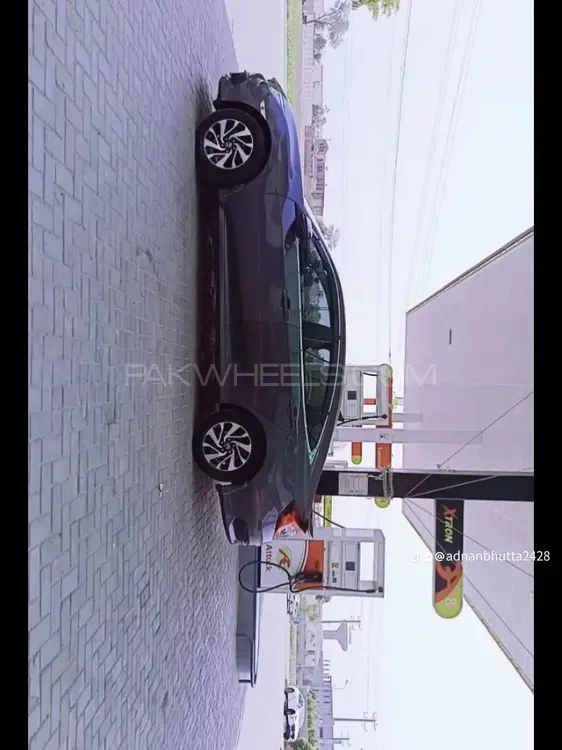 Honda Civic 2016 for Sale in Multan Image-1
