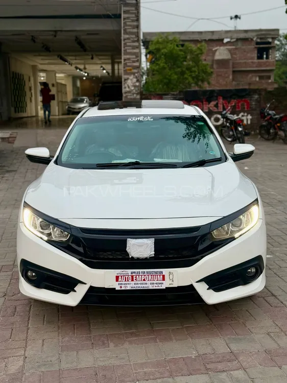 Honda Civic 2018 for Sale in Gujrat Image-1