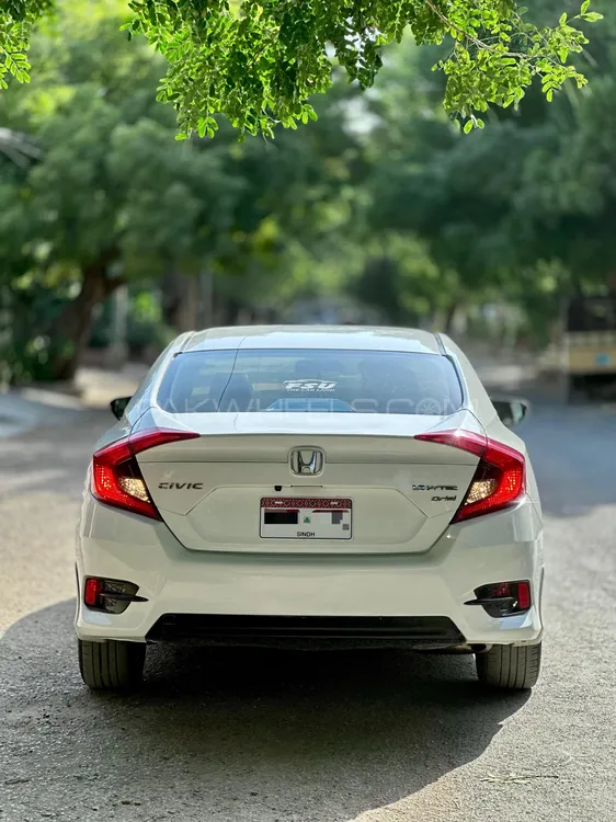 Honda Civic 2018 for Sale in Karachi Image-1